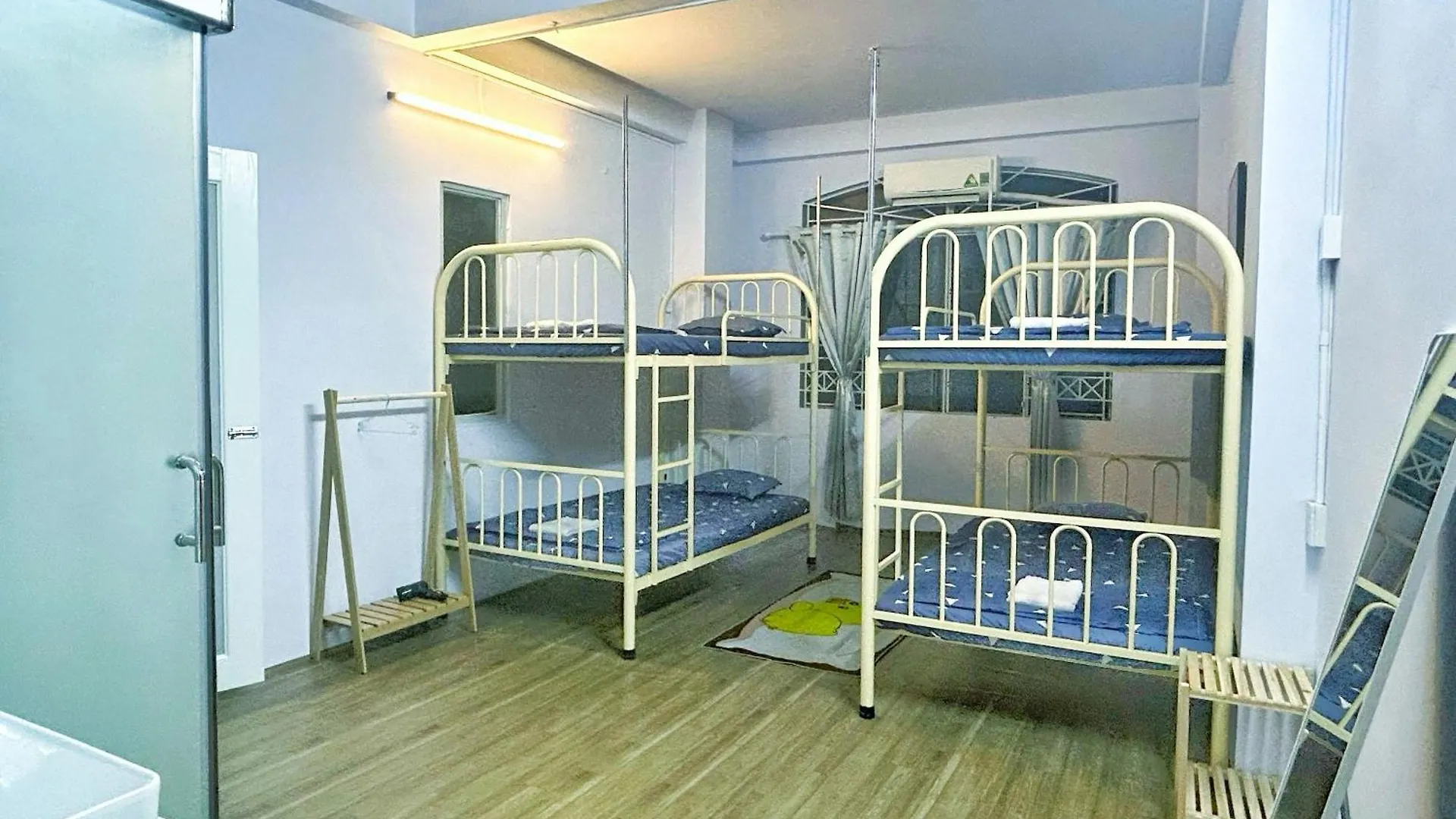 Local Home Ho Chi Minh City Hotel